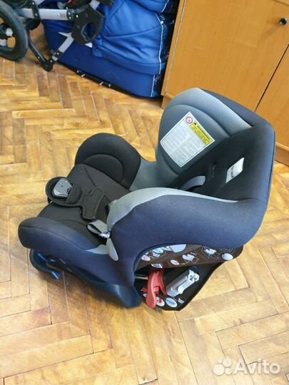 Продам детское автомобильное кресло