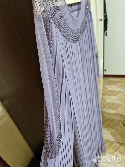 Платье женское новое 46