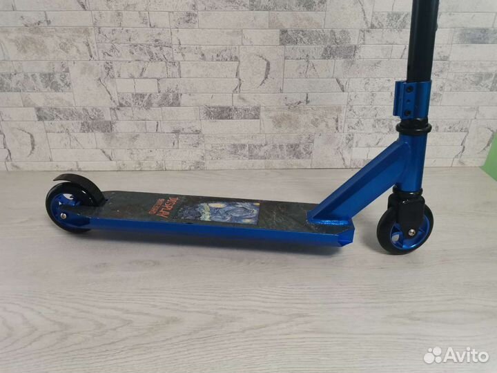 Трюковой самокат новый