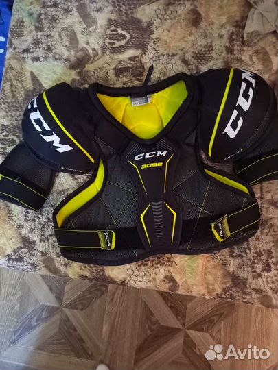 Нагрудник хоккейный ccm