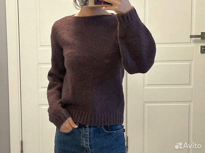 Свитер