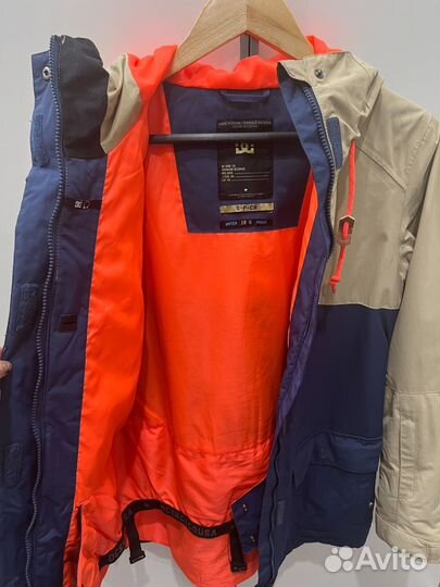 Сноубордическая куртка dc s