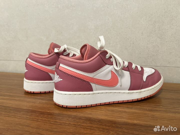 Кроссовки nike Air jordan desert berry Р. 39