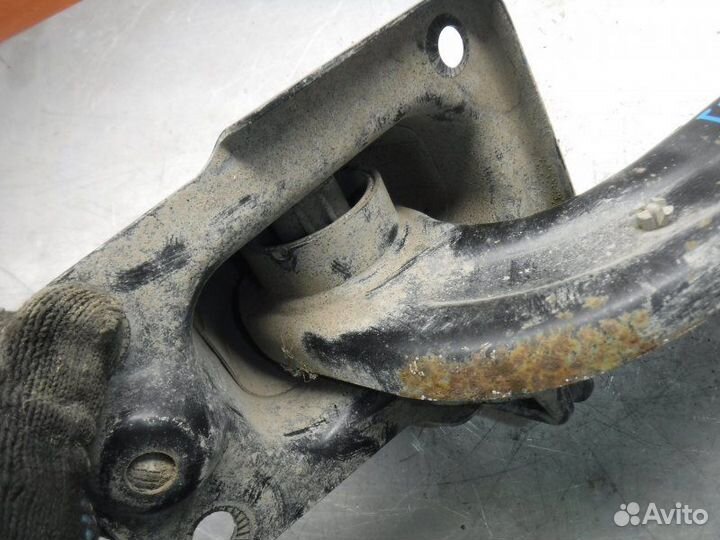 Рычаг продольный задний левый Volkswagen Golf plus