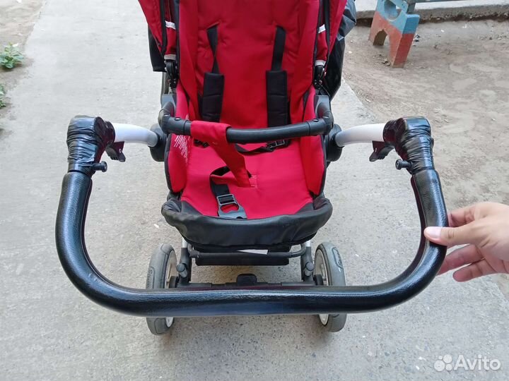 Прогулочная коляска для двойни