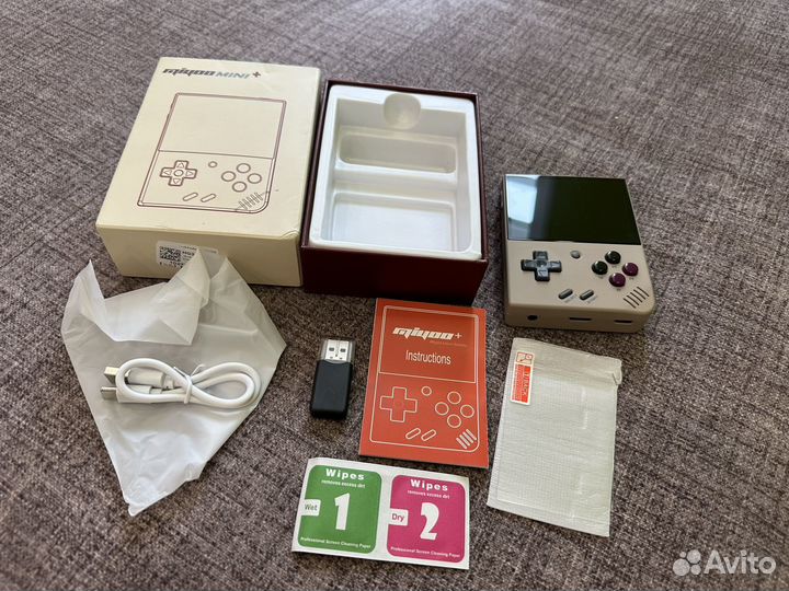 Miyoo Mini + Карманная консоль