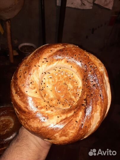 Пекарь тандырщик самса шаурмист и пекарь