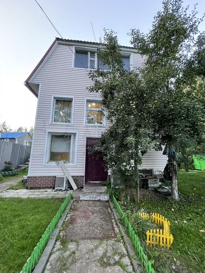 Дом 132 м² на участке 6 сот.