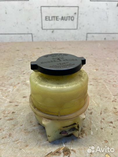 Бачок гур Toyota Camry V40 3.5 2007