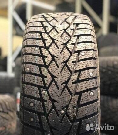 DoubleStar DW01 245/70 R16 107Q