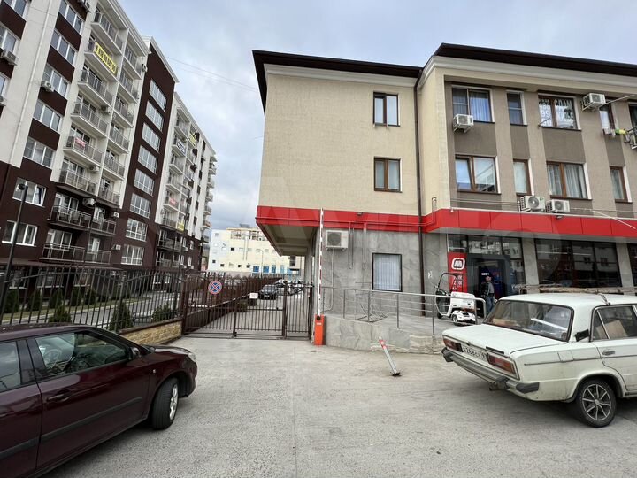 2-к. квартира, 43,2 м², 3/3 эт.