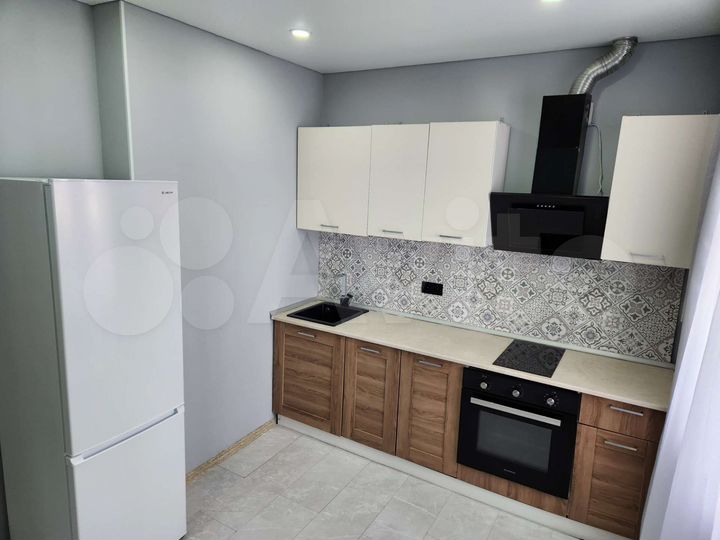 2-к. квартира, 70 м², 7/9 эт.