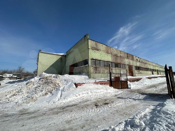 Склад, 715 м²