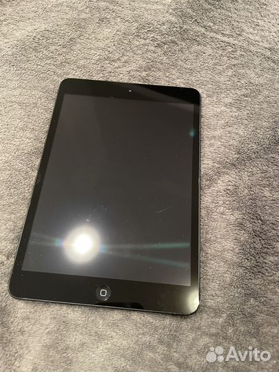 Планшет apple iPad mini 3