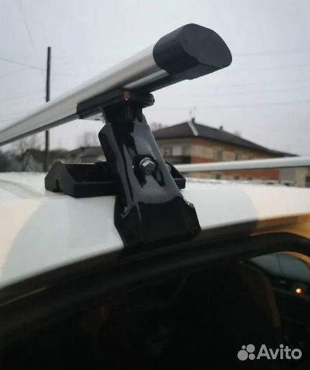 Багажник с дугами аэроклассик на гладкую крышу