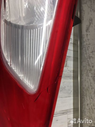 Фонарь задний правый ford focus 3 универсал