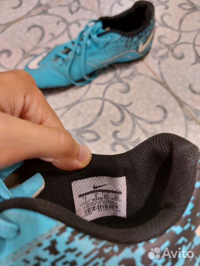 Сороконожки nike Bomba размер39.5-40