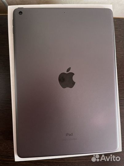 iPad 10,2 7 поколение