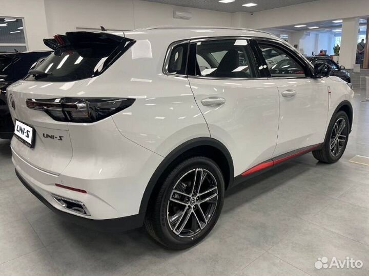 Changan UNI-S 1.5 AMT, 2024