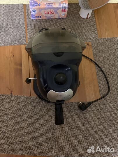 Кофеварка рожковая delonghi