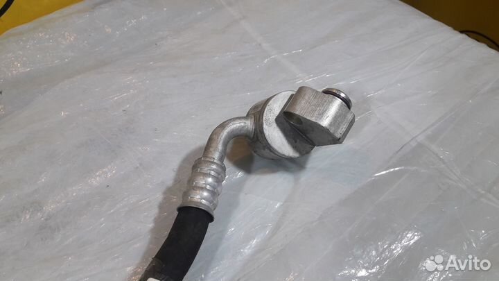 Трубка кондиционера Mercedes W212 W204 W207