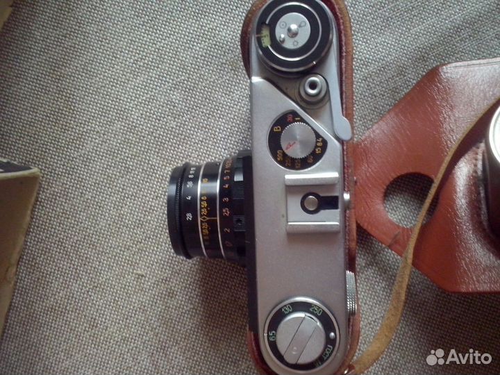 Фотоаппарат фэд- 5 В 1982 г/в сделано в СССР