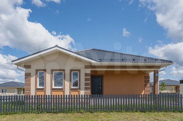 Коттедж 121,7 м² на участке 7,3 сот.