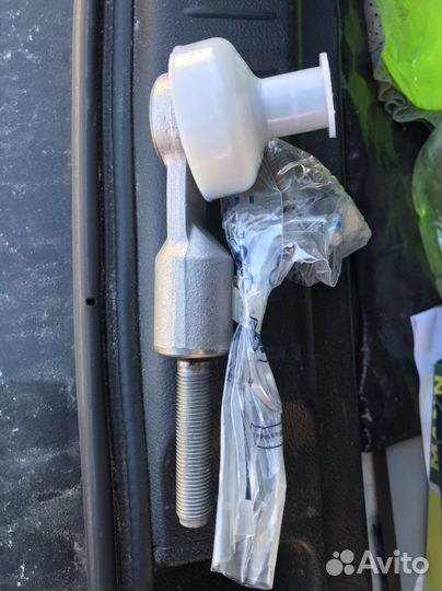 Рулевой наконечник