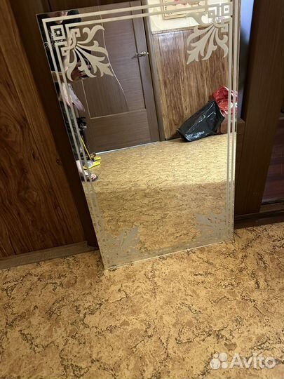 Зеркало для ванной 49.5 на 78см