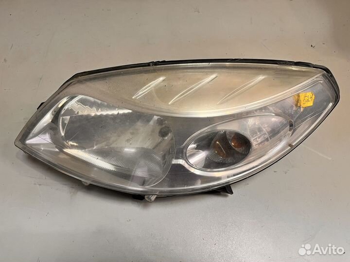 Фара левая sandero (2009)