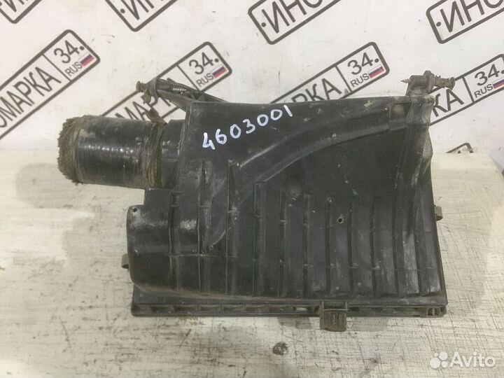 Корпус воздушного фильтра Opel Vectra B 1.6