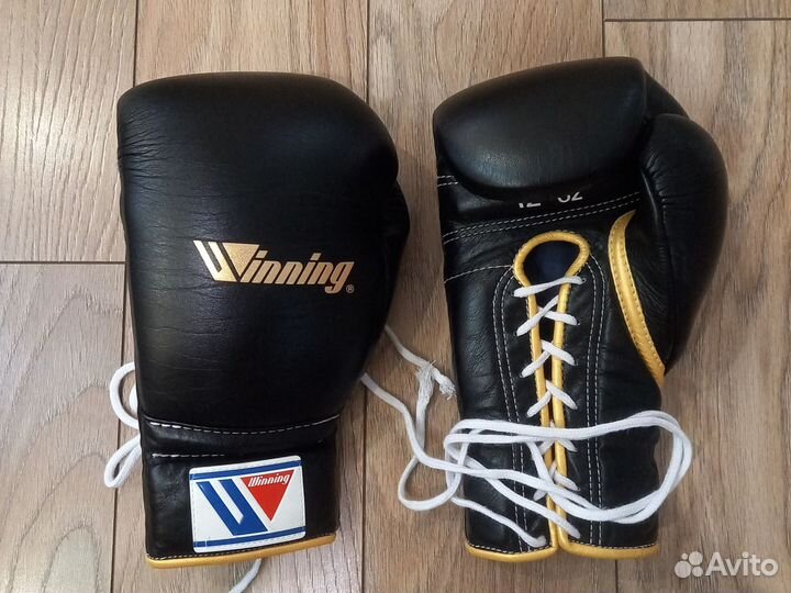 Боксерские перчатки