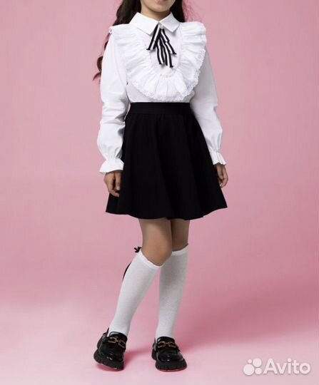 Новые школьные блузки в ассортименте