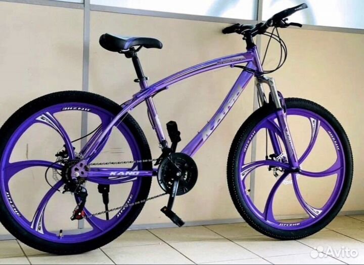 Велосипед на литых дисках новый