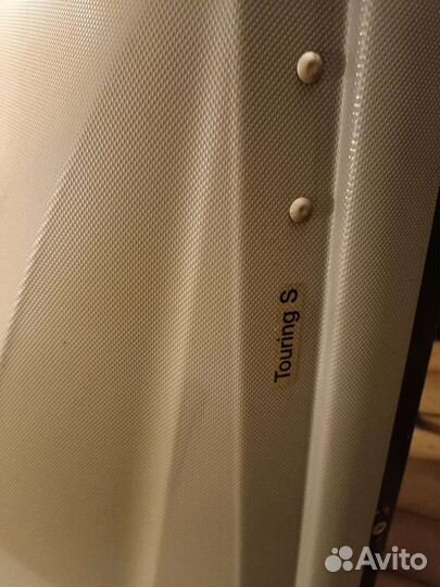 Автомобильный багажный бокс