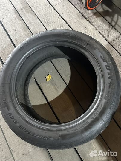 Sonar SX-9 235/55 R18