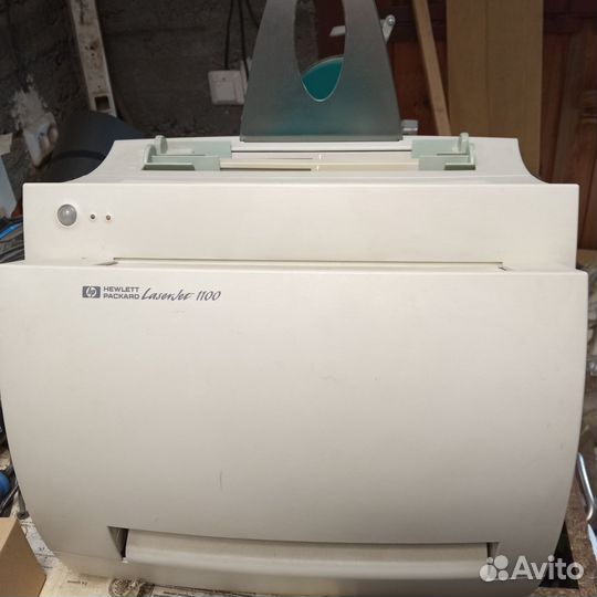 Продаю принтер HP Laser Jet 1100