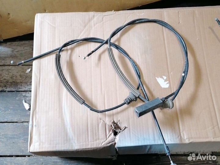 Трос капота volkswagen polo