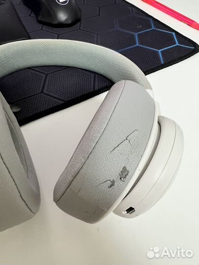 Наушники JBL беспроводные