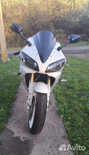 Yamaha YZF R 1
