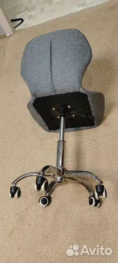 Компьютерное офисное кресло Recaro