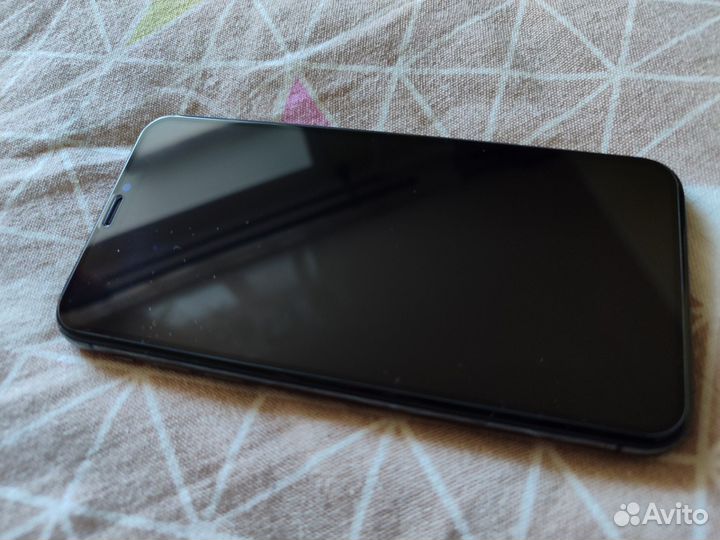 iPhone X, 256 ГБ