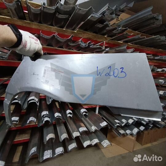 Арка левая Mercedes W203 2000-2008 (Klokkerholm)