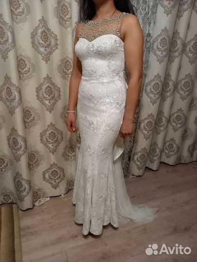 Вечернее платье