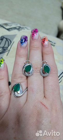 Серебряные серьги и кольцо