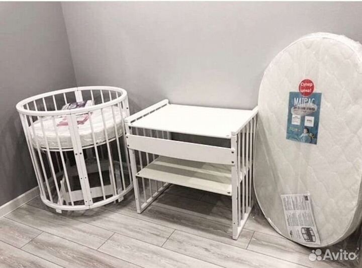 Детская кроватка