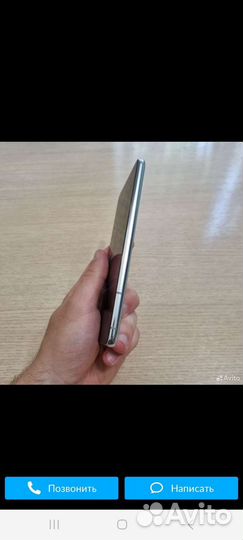 Мобильные телефоны