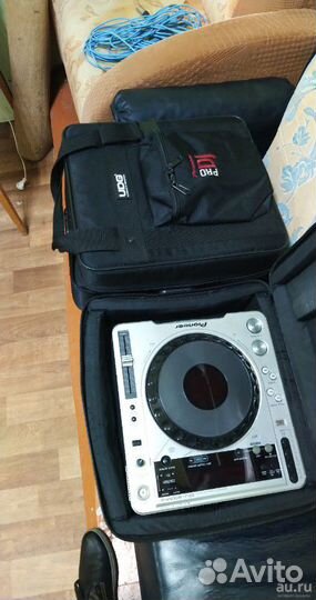 Pioneer CDJ-800 mk2