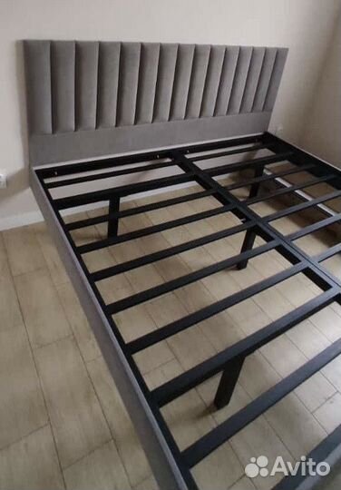 Парящая кровать 160 200