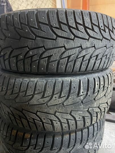 Hankook Winter I'Pike 225/45 R18 95T